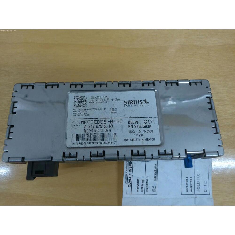 Mercedes-Benz Sirius Satellite Radio Receiver Module A2128705889 OEM